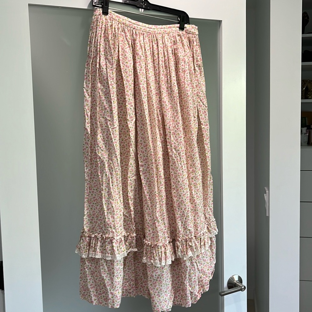Vintage floral full skirt